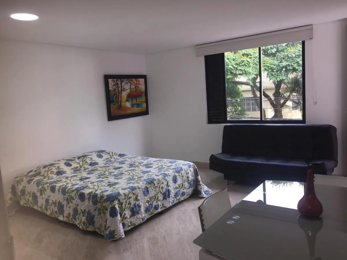 En Laureles Con Ascensor , Balcon Y Muy Bien Ubicado En Laureles Medellin , El Barrio Mas Cool Del Mundo Apartment