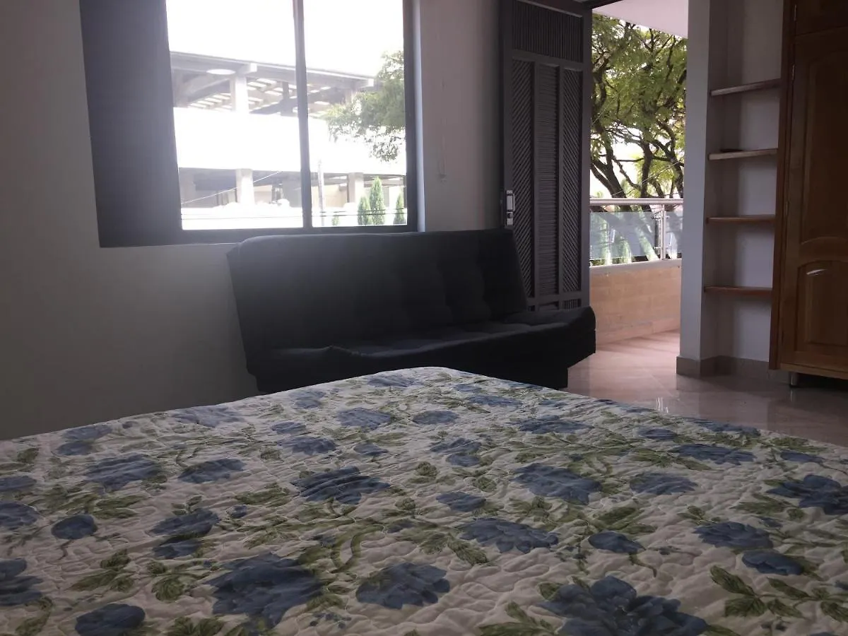 En Laureles Con Ascensor , Balcon Y Muy Bien Ubicado En Laureles Medellin , El Barrio Mas Cool Del Mundo Apartment