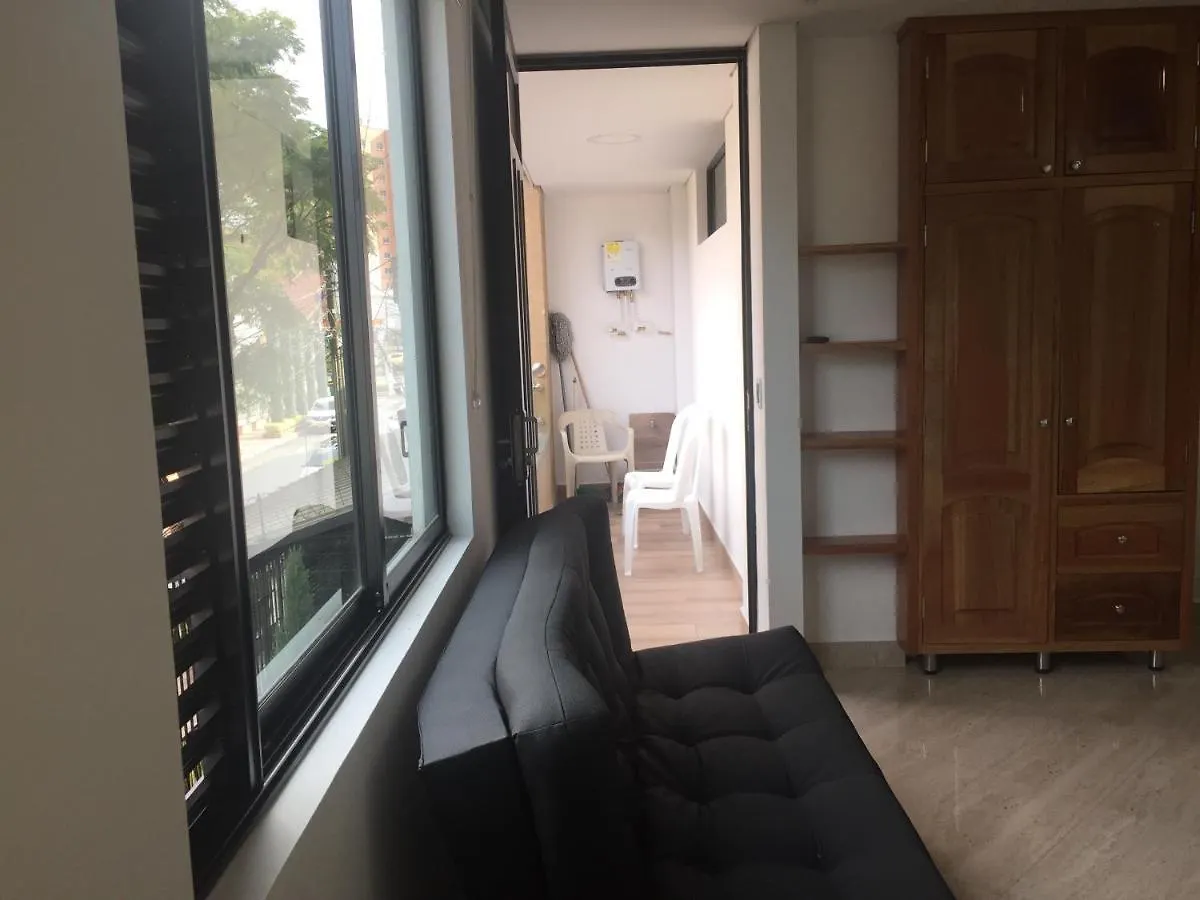 En Laureles Con Ascensor , Balcon Y Muy Bien Ubicado En Laureles Medellin , El Barrio Mas Cool Del Mundo Apartment