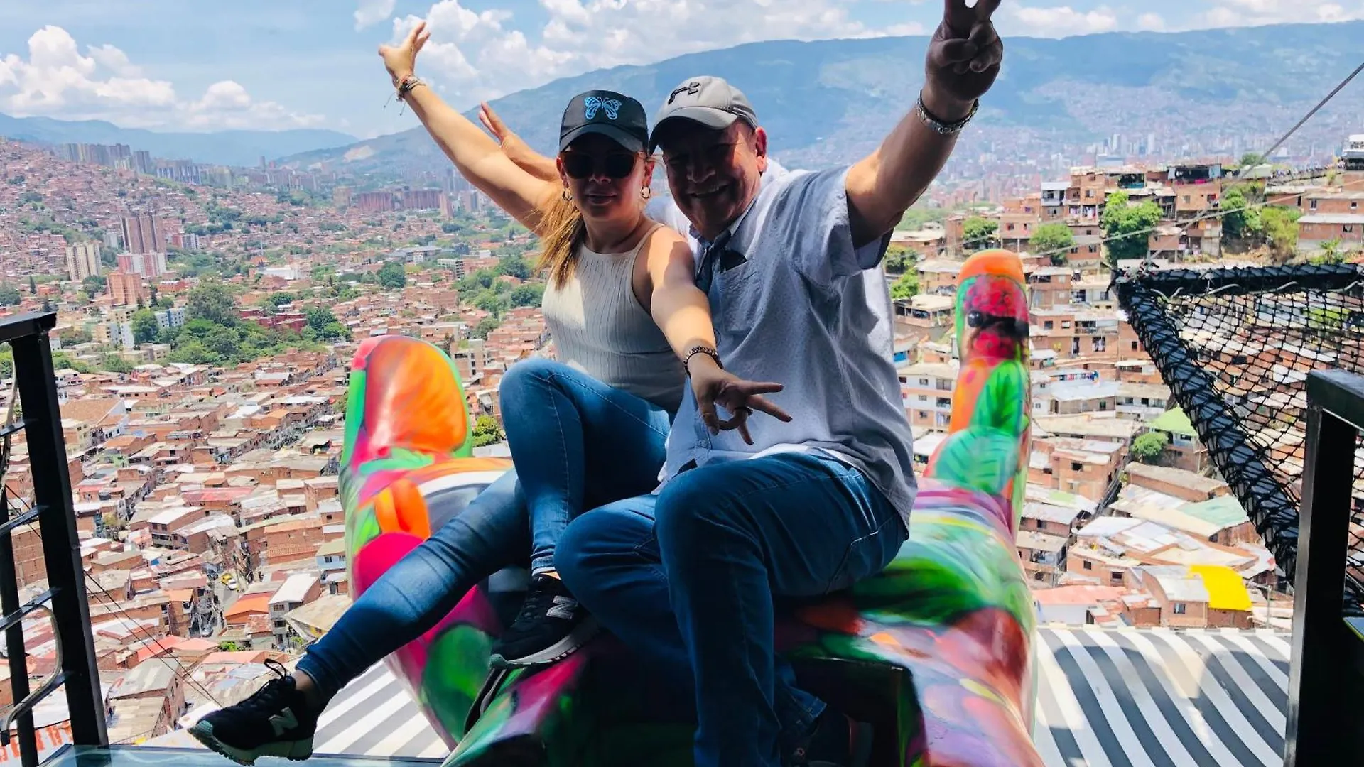En Laureles Con Ascensor , Balcon Y Muy Bien Ubicado En Laureles Medellin , El Barrio Mas Cool Del Mundo Apartment Colombia