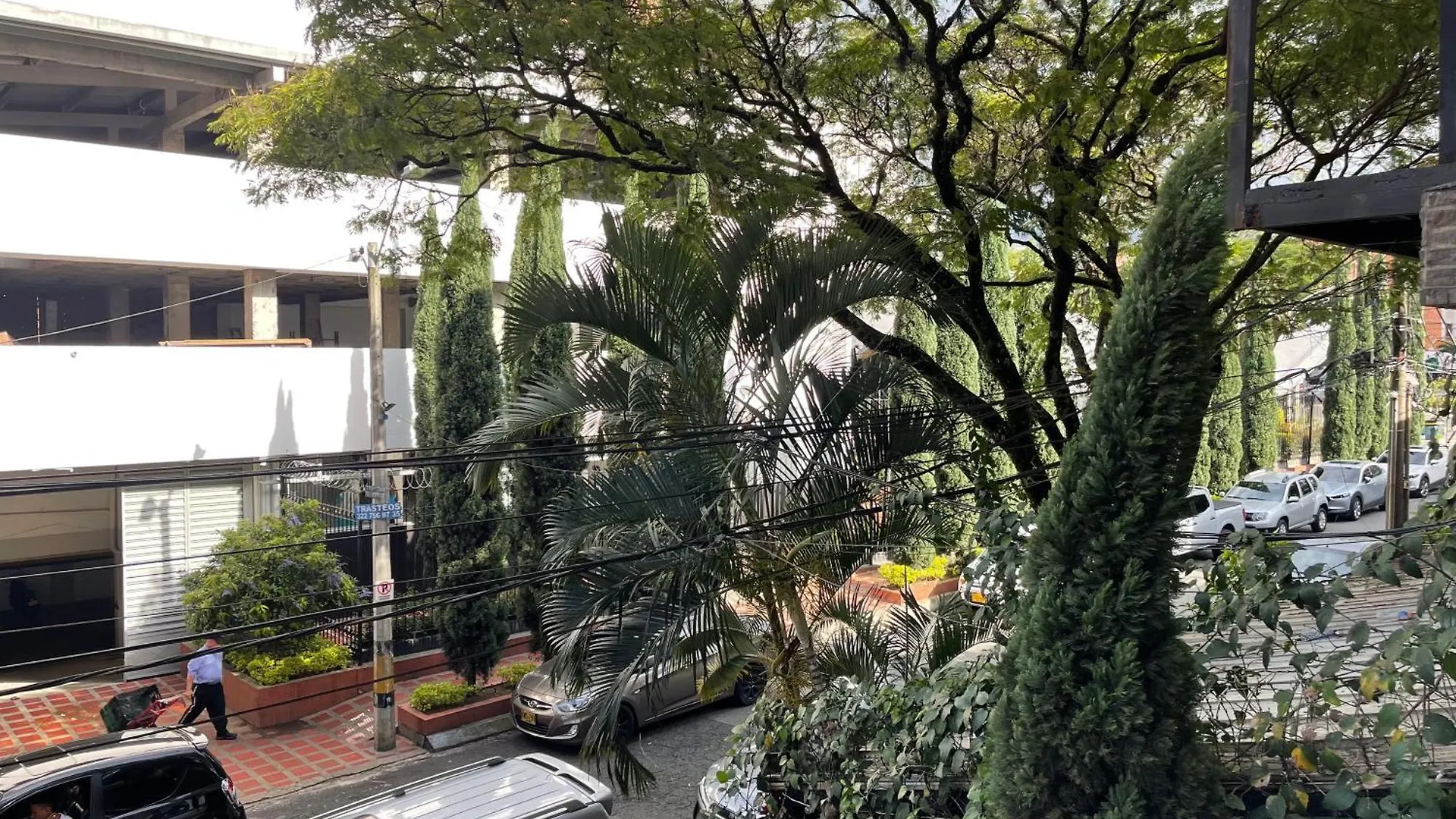 En Laureles Con Ascensor , Balcon Y Muy Bien Ubicado En Laureles Medellin , El Barrio Mas Cool Del Mundo Apartment