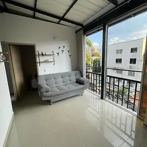 Apartamento Aparta-hotel Laureles 305, Medellín